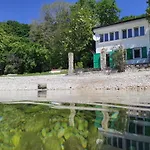 House Bassi