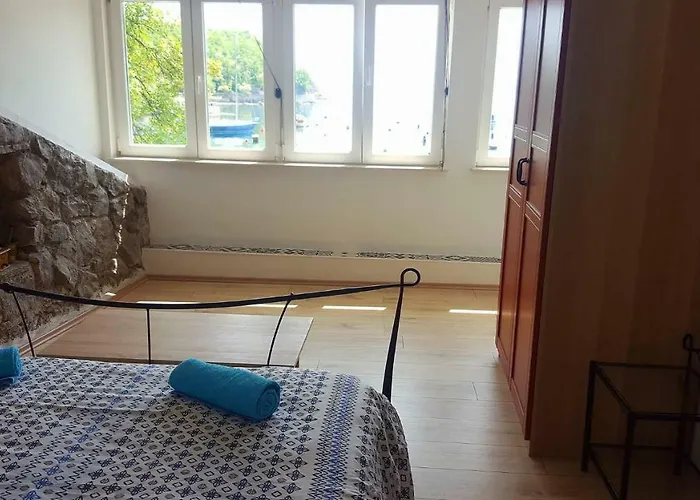 House Bassi Vikendica *