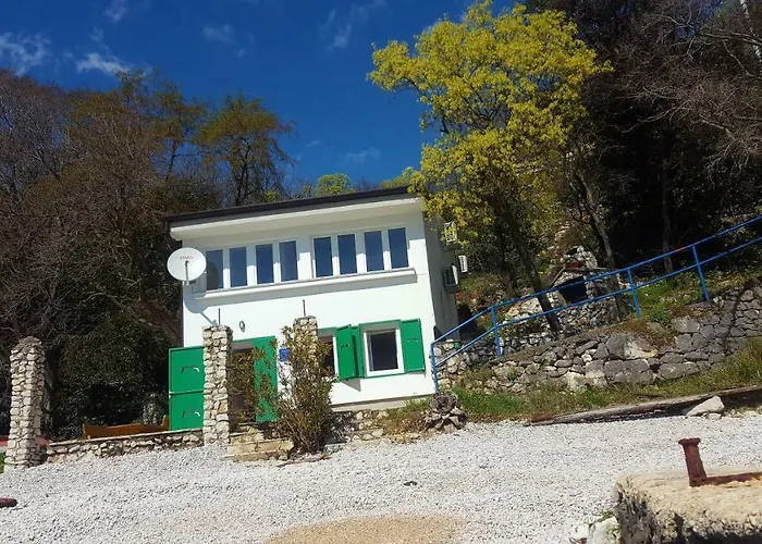 House Bassi